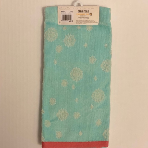 LC Lauren Conrad Polar Bears Hand Towel - Picture 3 of 7